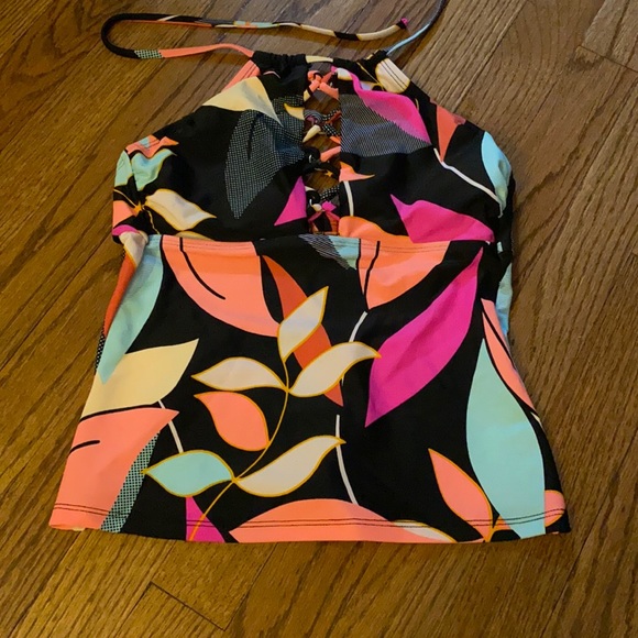 Tankini - Picture 1 of 2